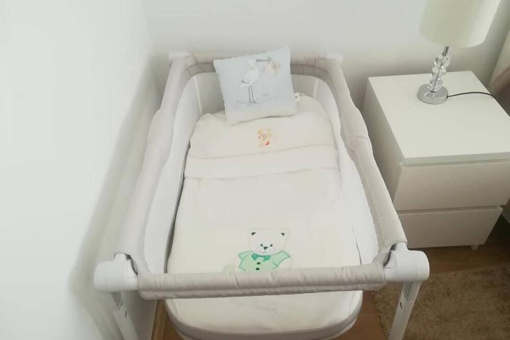 Ganze Wohnung, Casa do Pedro Lissabon Südbucht in Almada, Halbinsel von Setúbal