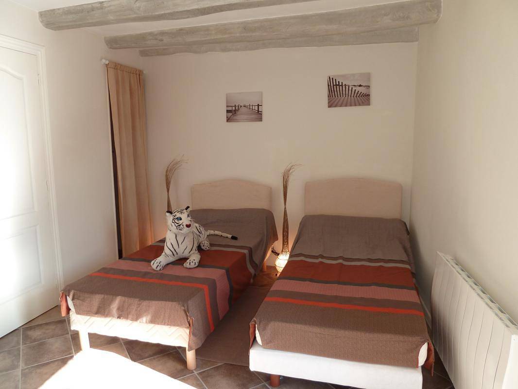 Gîte für 6 Personen mit Garten in Saint-Léger-lès-Paray, Charolles und Umgebung