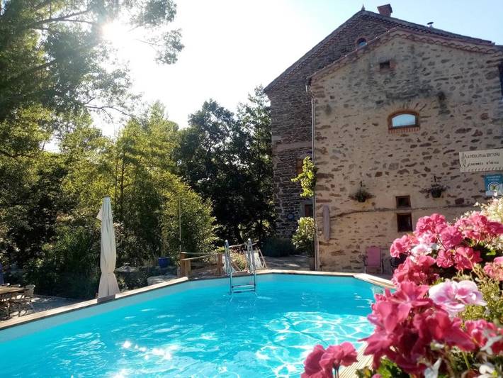 Chambre d’hôte pour 4 personnes, avec jardin ainsi que piscine et vue en Haute-Loire - 2