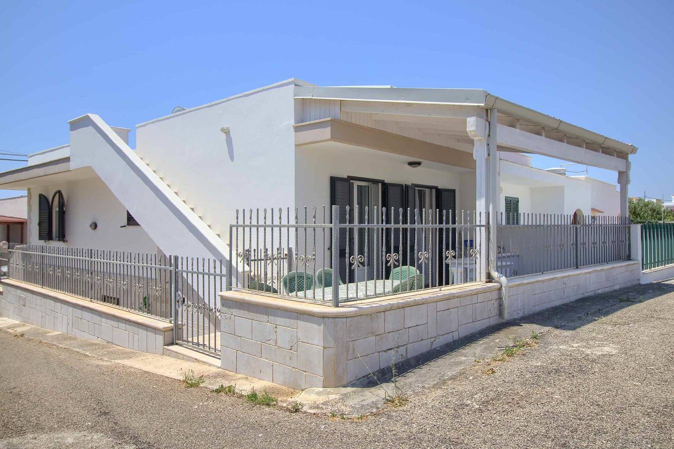 Maison de vacances pour 6 personnes avec terrasse in Marina Di Pescoluse, Torre Vado