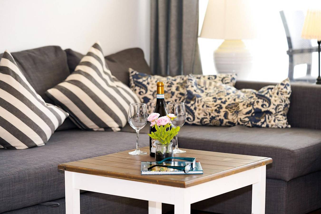 Ganze Wohnung, Apartment Seebrise - auf der großen Terrasse die Seeluft genießen und entspannen in Sierksdorf, Ostholstein