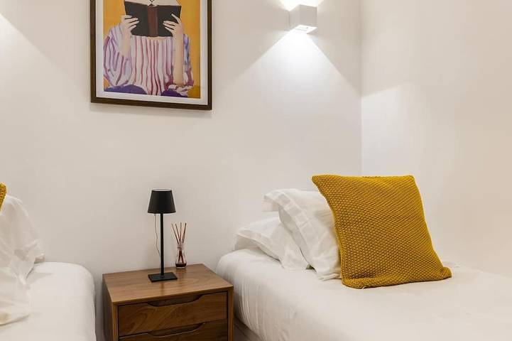 Ganze Wohnung, Sunny Garden 2Bdr Apartment by LovelyStay in Santa Engrácia, São Vicente (Lissabon)