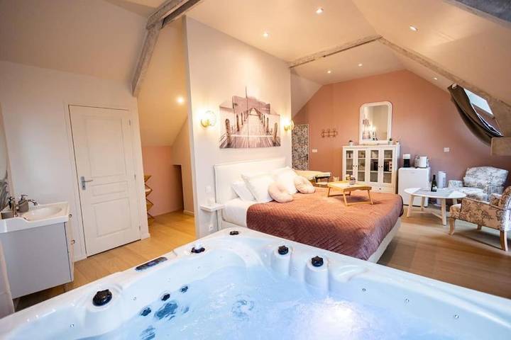 Appartement de vacances pour 2 personnes, avec Jacuzzi ainsi que Terrasse et Jardin