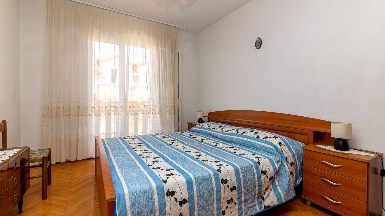 Entire holiday apartment, Ferienwohnung für 9 Personen (90 m²) in Supetar in Supetar, Brac