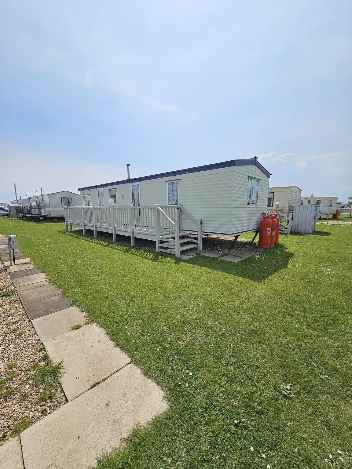 Ingoldmells - Caravan- Sleeps 8 - Seaside - Wi-Fi in Ingoldmells, Lincolnshire