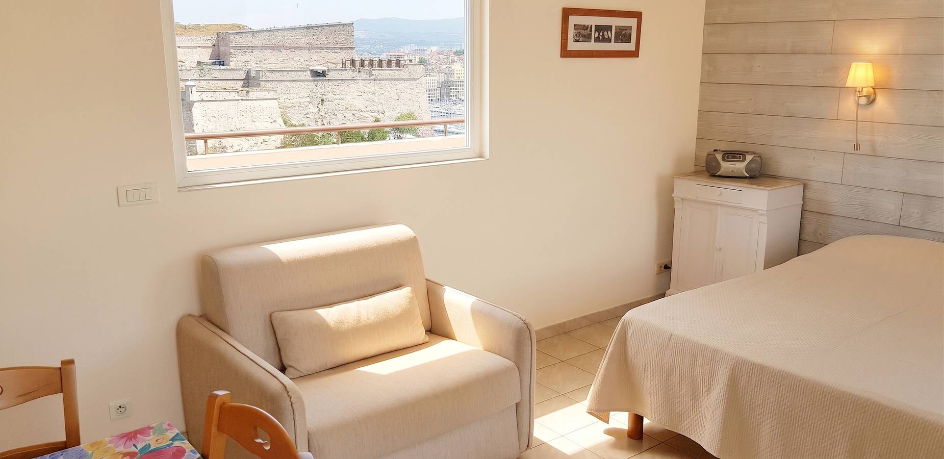 Estudio entero, Estudio encantador con vistas al mar en Marsella, 25 m² in Marsella, Marsella region