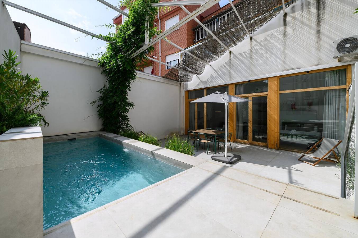 Ganze Wohnung, Ferienwohnung für 7 Personen mit Terrasse in Tetuán, Madrid