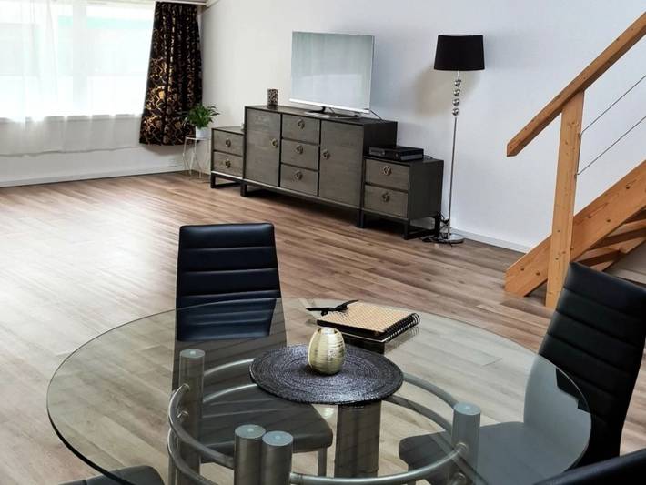 Ganze Ferienwohnung, Muota Industry Apartment in Ried (Muotathal), Muotathal