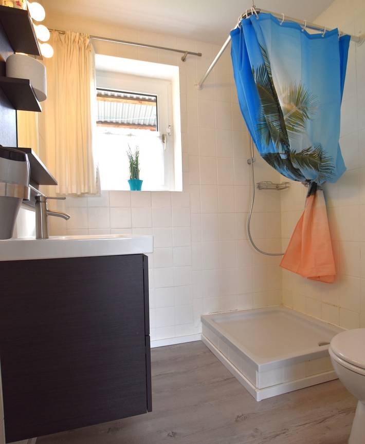 Bungalow für 3 Personen, mit Terrasse und Garten in Grömitz - 3