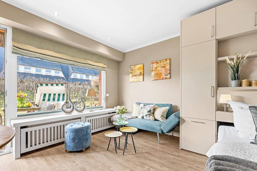 Ganze Wohnung, Charmante Ferienwohnung im Haus Kampbarg in Kampen mit Terrasse und Meerblick in Kampen (Sylt), Sylt
