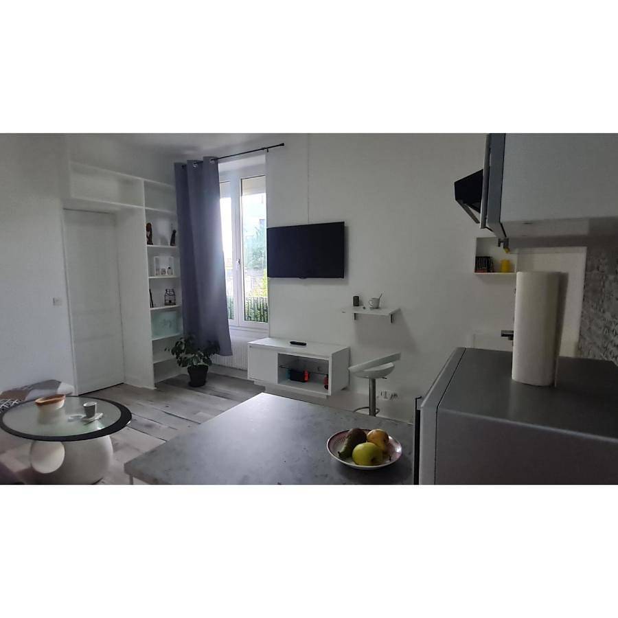 Appartement entier, Joli F2 en bords de Seine. in Viry-Châtillon, Essonne