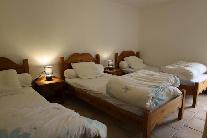 Location de vacances pour 7 personnes, avec vue et terrasse, animaux acceptés à Saint-Jean-des-Ollières