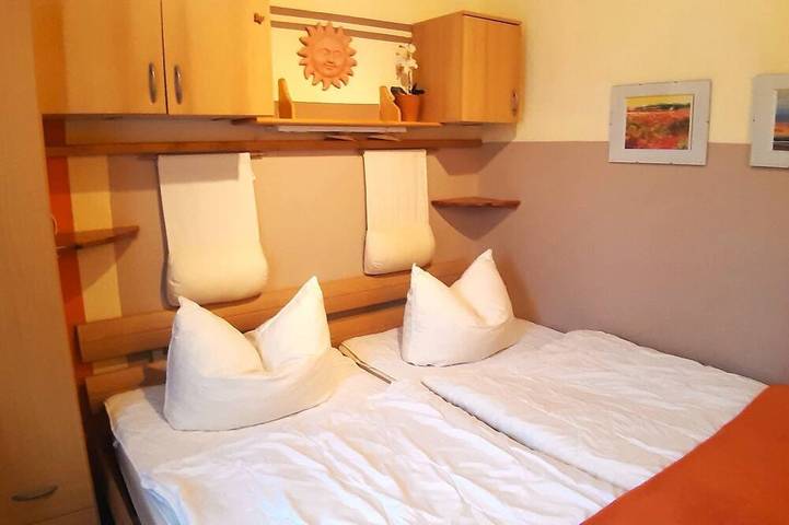 Ferienhaus für 4 Personen, mit Terrasse und Garten in Barkhagen - 2