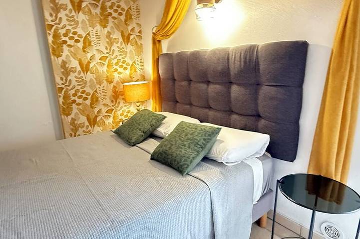 Gîte pour 2 personnes, avec terrasse et jardin à Corte - 2