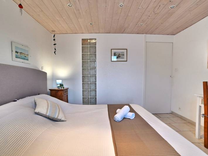 Location de vacances pour 4 personnes, avec terrasse et jardin dans La Remigeasse - 3