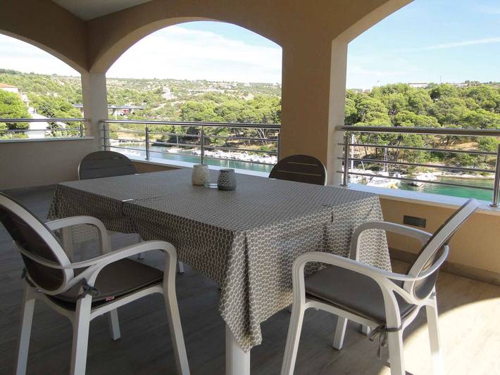 Ferienwohnung für 4 Personen, mit Balkon in Primosten - 3