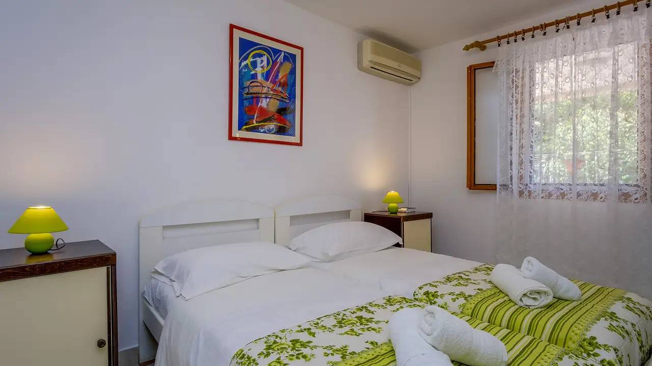 Ganze Ferienwohnung, Ferienwohnung für 3 Personen (29 m²) in Nerezine in Nerezine, Kvarner Inseln