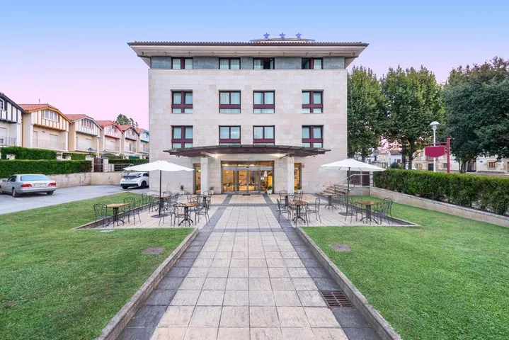 Hotel para 2 personas, con jardín - 1