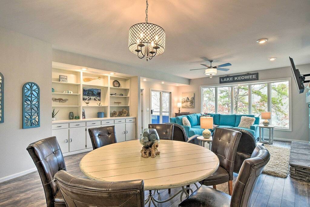 Ganze Wohnung, Lake Keowee Resort Condo: Waterfront Balcony in Lake Keowee