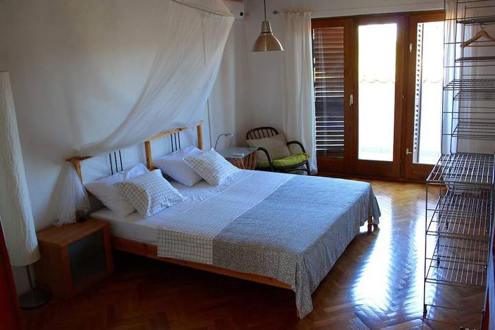 Finca für 6 Personen, mit Balkon und Garten, mit Haustier in Dalmatien - 4