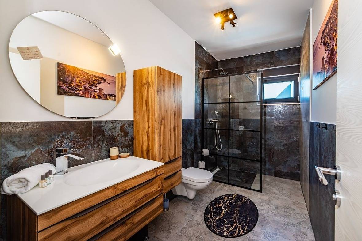 Ganze Ferienwohnung, P5 Monaco Penthouse /Sukosan in Sukosan, Zadar