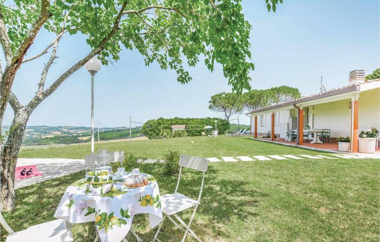 Ferienhaus für 8 Personen, mit Garten und Terrasse - 1