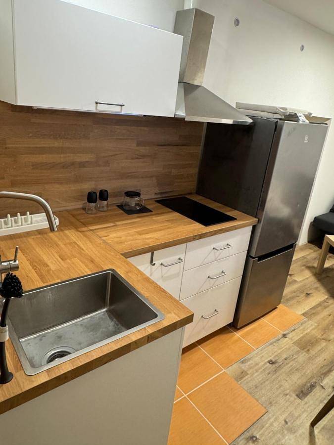 Gîte pour 2 personnes, avec terrasse ainsi que vue et jardin à Mladá Boleslav - 4