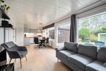 Ferienhaus für 4 Personen, mit Terrasse und Balkon/Terrasse in Callantsoog