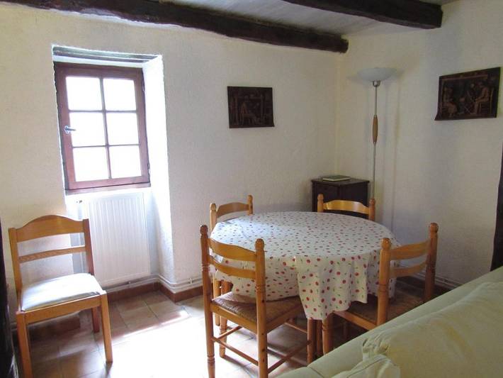 Location de vacances pour 4 personnes, avec vue ainsi que jardin et piscine, animaux acceptés dans Bellefont-La Rauze - 4