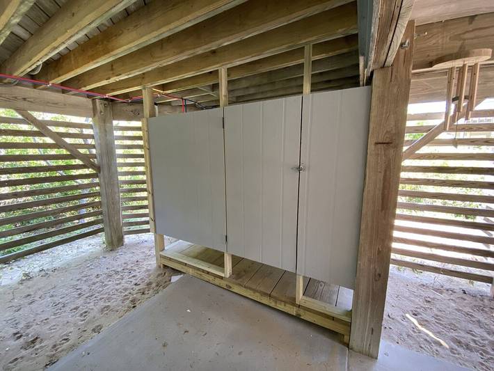 Vacation rental for 12 people, with balcony and pool as well as hot tub in Outer Banks