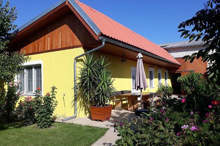 Ferienwohnung für 8 Personen, mit Pool, mit Haustier in Sankt Andrä am Zicksee