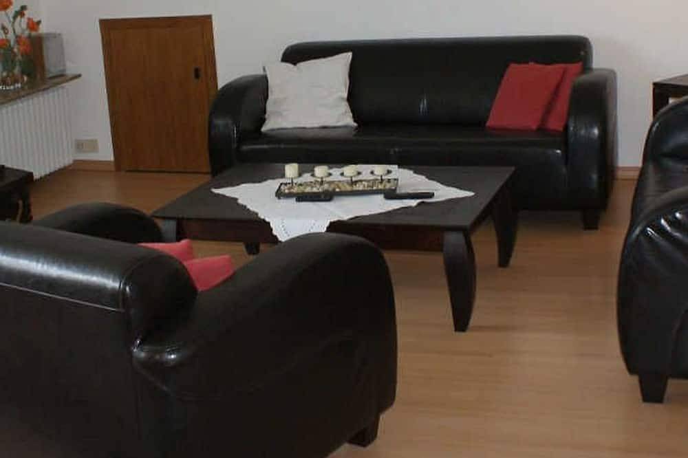 Ganze Wohnung, Garrns Ferienwohnung in Mittelnkirchen, Altes Land Stade