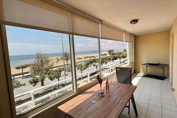 Gîte pour 2 personnes, avec balcon dans Plage du Grau d'Agde