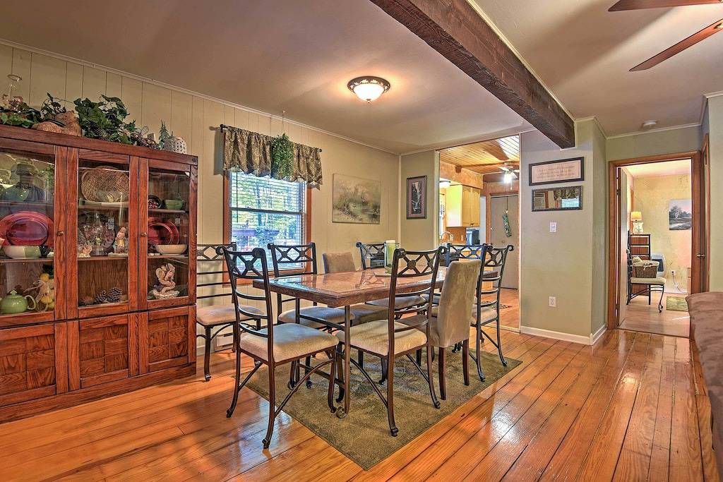 Ruhiges 3Br-Haus mit Deck in der Nähe des Lake Wallenpaupack! in Lake Wallenpaupack