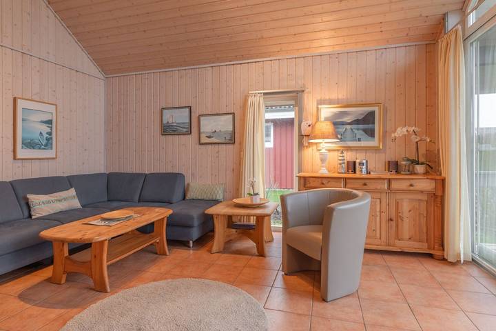 Ferienhaus für 8 Personen, mit Garten und Sauna sowie Balkon und Whirlpool in Rechlin - 3