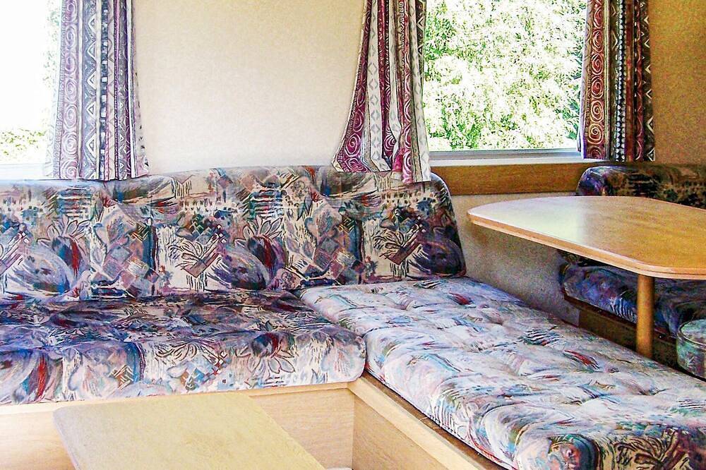 Schöner (Sta)Caravan mit 2. in Darłowo, Powiat Sławieński