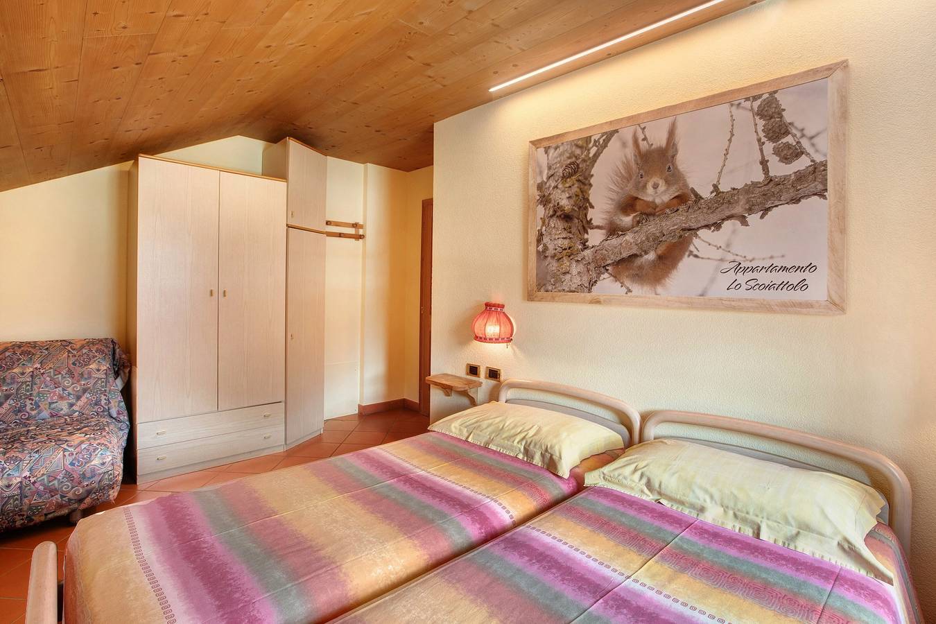 Appartamento intero, Appartamento 'Lo Scoiattolo' con vista lago, terrazza privata e Wi-Fi in Livigno, Parco Nazionale dello Stelvio