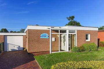 Ferienhaus für 4 Personen, mit Terrasse und Pool sowie Garten in Ostfriesland