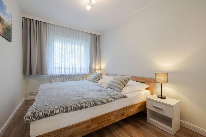 Ganze Wohnung, Modernes Appartement für bis zu 4 Personen mit Westbalkon in Westerland, Sylt (Gemeinde)