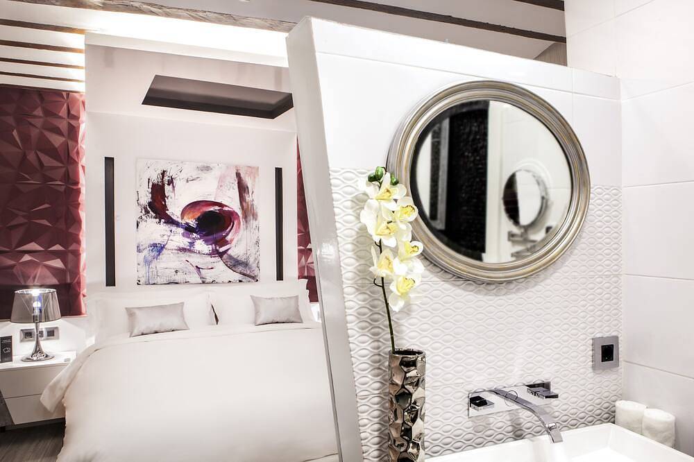 Entire apartment, Wine & Soul Suites Reserve in Haro, Rioja