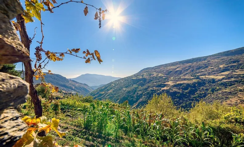 Casa rural para 2 personas, con balcón y vistas - 1
