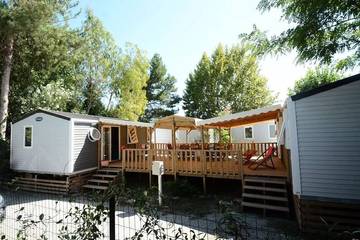 Camping pour 8 Personnes dans Roquebrune-sur-Argens, Région de Draguignan, Photo 1