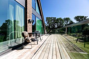 Villa für 12 Personen, mit Balkon und Sauna, kinderfreundlich in Schleswig-Holstein