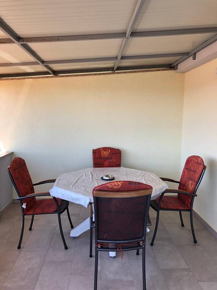 Apartament wakacyjny dla 4 osób, z balkon/ taras w Pag (Wyspa)