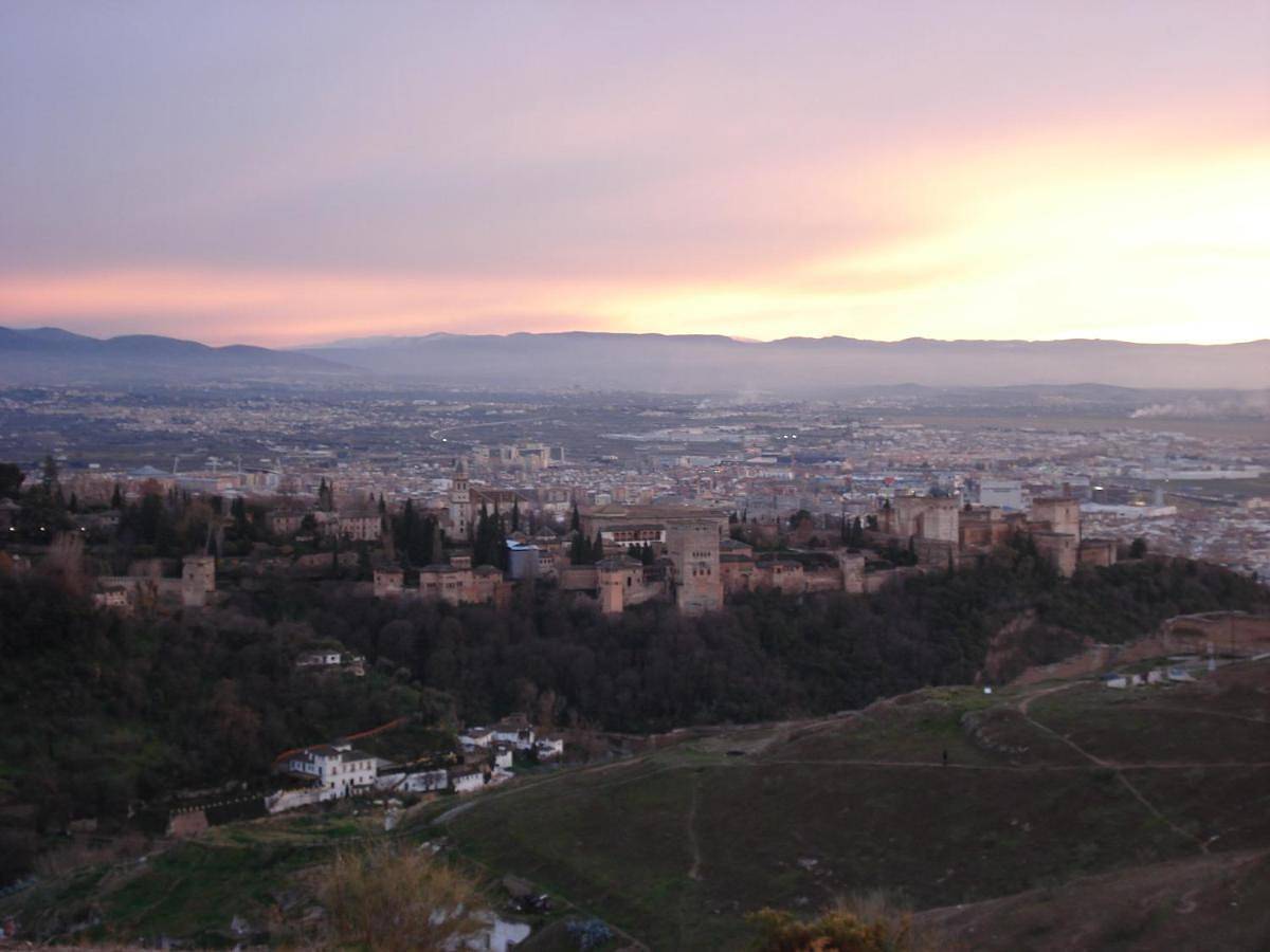 Dona lupe casa carmen alhambra in Realejo-San Matías, Granada