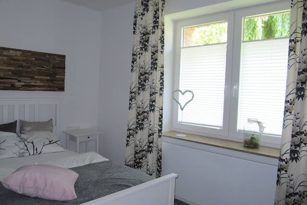 Ganze Wohnung, Ferienwohnung in idyllischer Lage inmitten von grünen Wiesen in Aachen, Rheinland