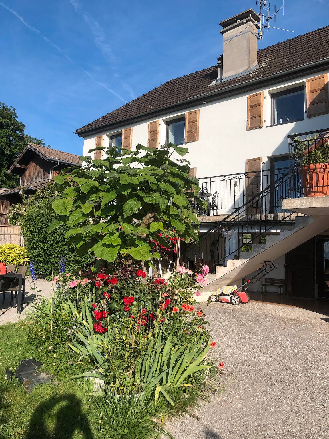 Casa vacacional «Le Carnotzet Du Lac - Hauts d’Évian» con vistas al lago, terraza y Wi-Fi in Larringes, Thonon-les-Bains region