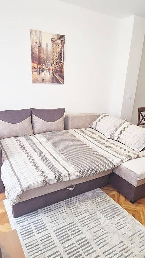 Gîte pour 4 personnes, avec Balcon ainsi que Terrasse et Vue à Novi Sad - 4