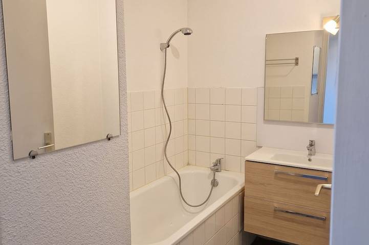 Ganze Wohnung, Homerez - Gemütliches Studio in Dole in Dole, Jura