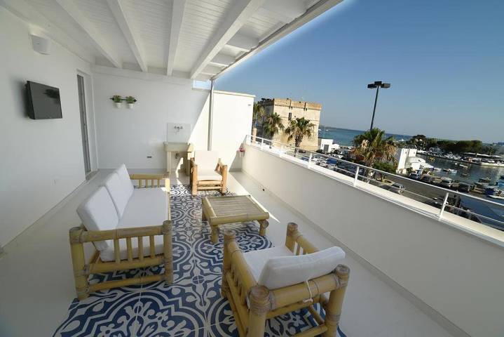 Maison d’hôte pour 4 personnes, avec vue et terrasse à Porto Cesareo - 2